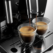 德龍（Delonghi）咖啡機(jī) 意式全自動 15Bar泵壓 歐洲原裝 家用 手動卡布奇諾ECAM23.129.B
