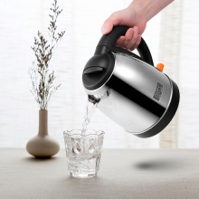 得力85602電熱水壺（1.5L）(本色)單層不銹鋼